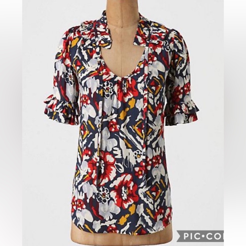 ANTHROPOLOGIE Odille Navy Floral
Bianka Top size 2